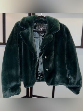 rue21 Deep Green Faux Fur Coat